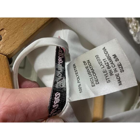 Linea Donatella Satin Robe and Nightie/ Embroidery/Sequins Wedding Bridal S/M - Picture 7 of 15